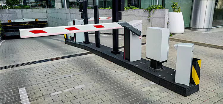 Custom Gate Design & Integration Wyandotte